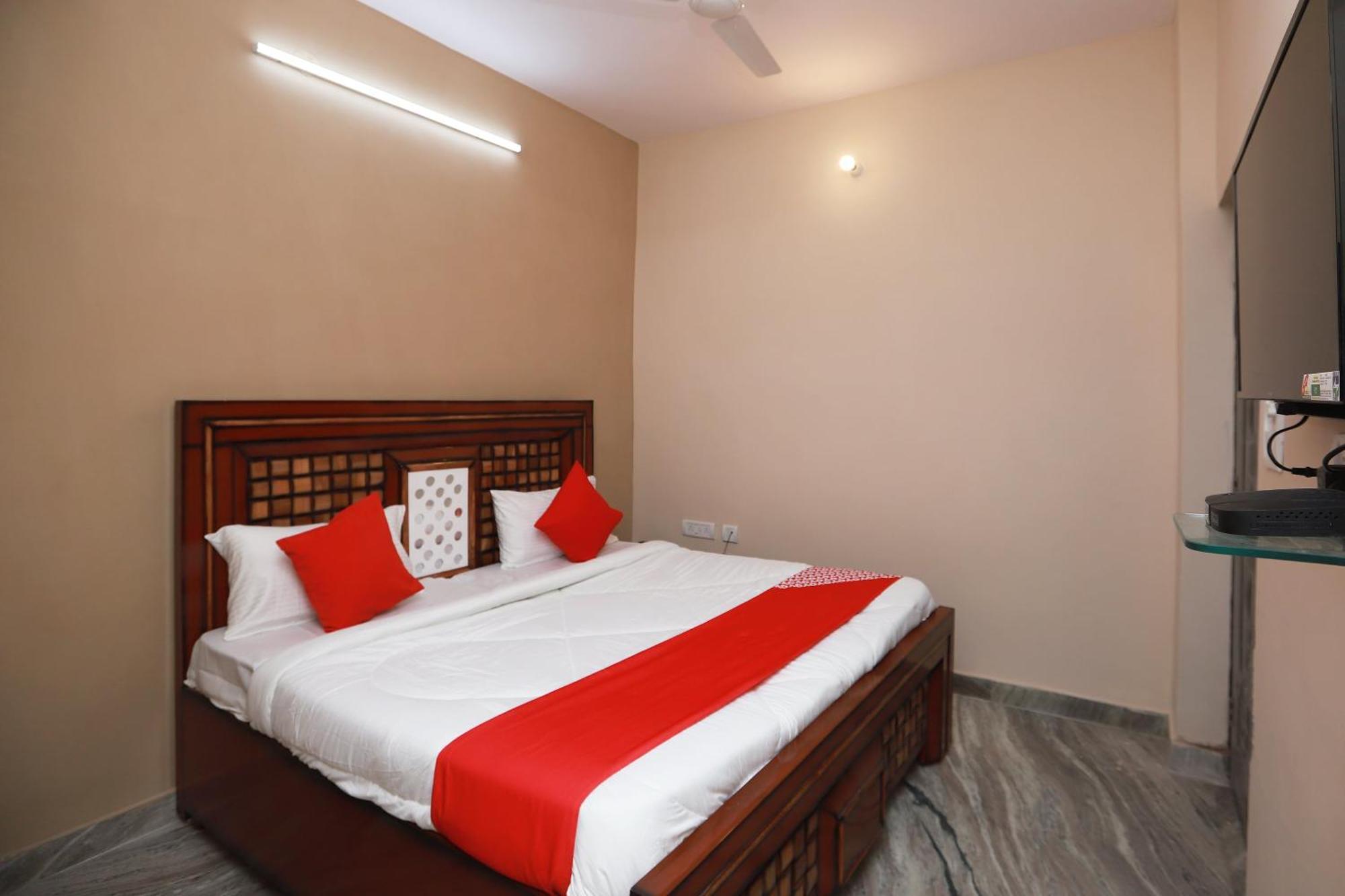 Hotel O Silverline Residency Faridabad Exterior foto